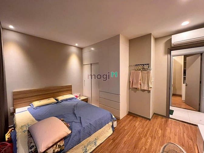 Hình ảnh Cho thuê Gold View 117M2-3PN2WC. Full nội thất- 25tr/