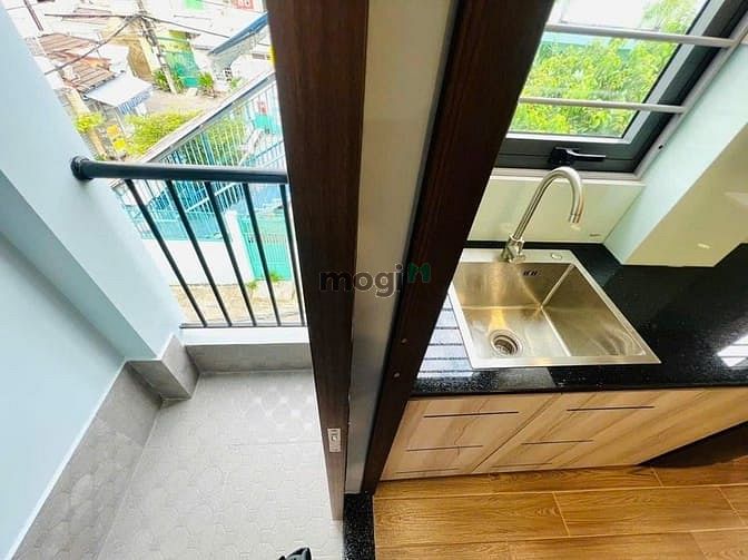 Hình ảnh Cho Thuê Căn Hộ ở Âu Dương Lân Quận 8, Thang Máy, Hầm Xe