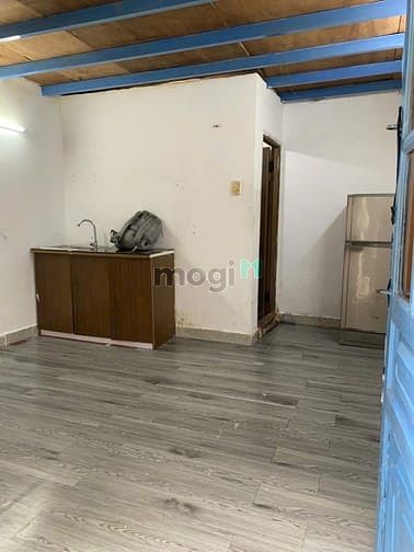 Hình ảnh Cho thuê phòng số 4 Văn Chung, giá 3tr6