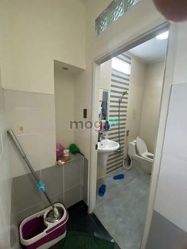 Hình ảnh Phòng cho thuê gần Lê Trọng Tấn, giá 3tr