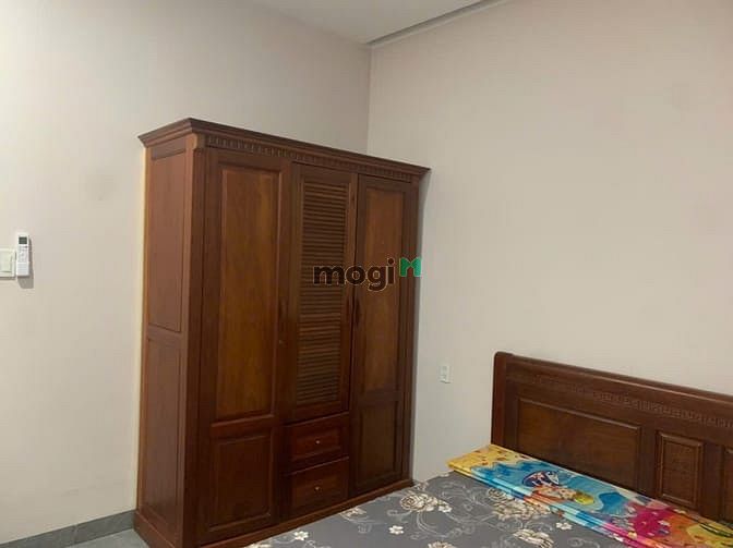 Hình ảnh cho thuê Trang Chủ MB66.COM / Đăng Ký Tặng 66K gia đình gần biển, cửa sổ nhìn ra biển.