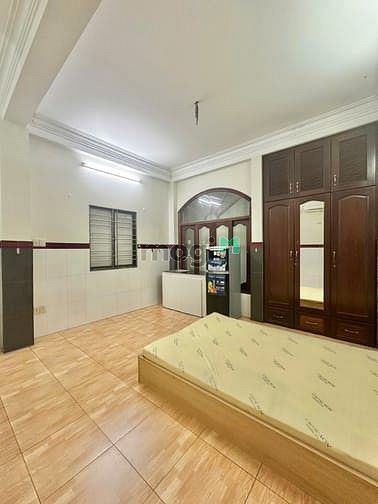 Hình ảnh Cho Thuê Căn Hộ Studio Full Nột Thất Rộng 30m2 Tại Đường Lạc Long Quân