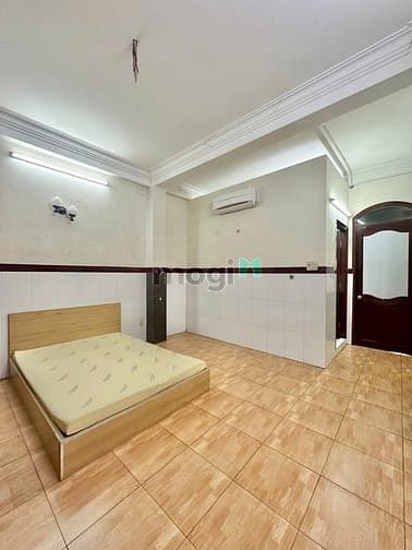 Hình ảnh Cho Thuê Căn Hộ Studio Full Nột Thất Rộng 30m2 Tại Đường Lạc Long Quân