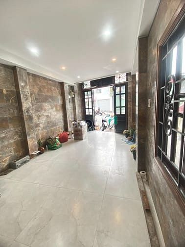 Hình ảnh NHÀ MT căn GÓC NHÀ MỚI,1 trệt 1 lững 1 lầu Quận Tân Bình