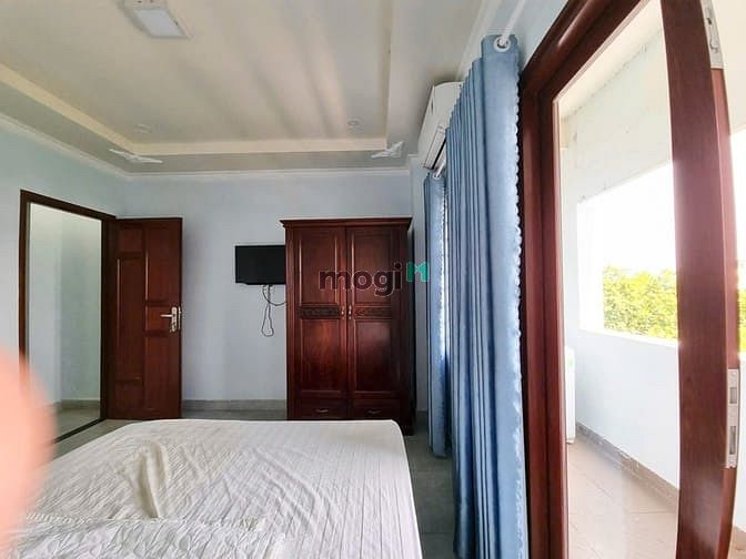 Hình ảnh 1PN 40m2 gần KCX Tân Thuận, Full NT, Ban công lớn, Được nuôi thú cưng