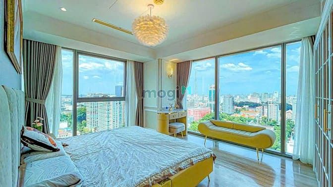 Hình ảnh Cần bán Trang Chủ MB66.COM / Đăng Ký Tặng 66K Vincom Center - Quận 1, 205m2, 4PN, góc 2 view cực đỉnh