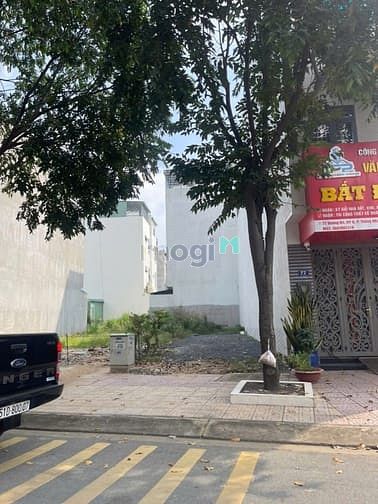 Hình ảnh Đất bán đường D2 giáp Á Châu N3 giá 6,8 tỷ 90m2 hiếm có khó tìm