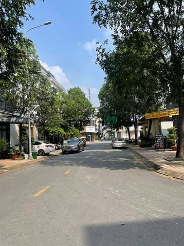Hình ảnh Đất bán đường D2 giáp Á Châu N3 giá 6,8 tỷ 90m2 hiếm có khó tìm