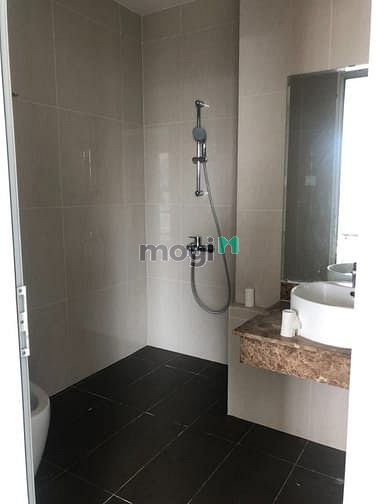 Hình ảnh Bán căn Officetel tại Golden King Quận 7