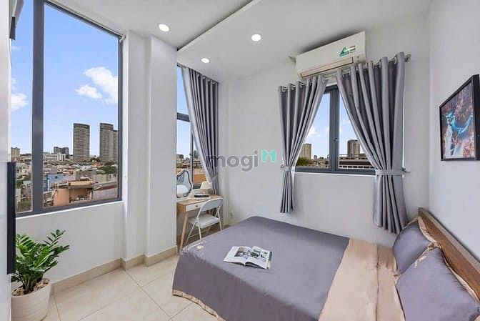 Hình ảnh Penhouse 1 Phòng Ngủ 60m2 full nội thất có thang máy ngay Landmark81