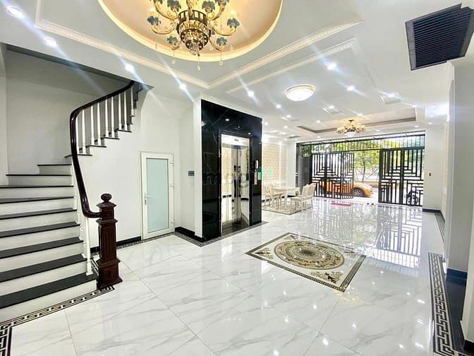 Hình ảnh Lô góc Phạm Ngọc Thạch-Thang máy-Nội thất Luxury