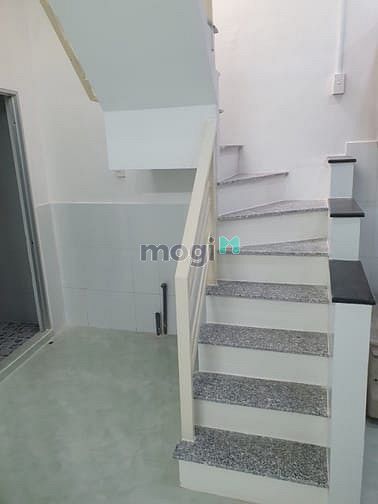 Hình ảnh Nhà 2 tầng, 5PN, DTCN 54m2, đường Hoàng Hoa Thám