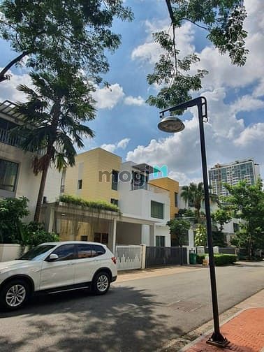 Hình ảnh Siêu biệt thự compound cạnh Trần Não , DT 230m2 Ngang 10m,  Có 4PN+4W