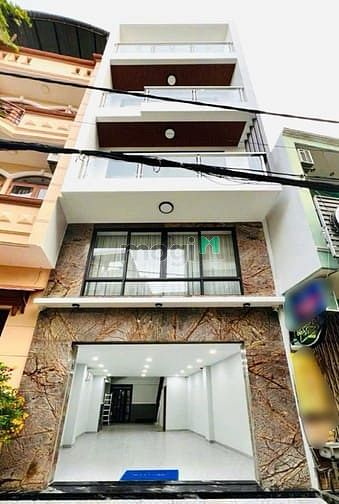 Hình ảnh Cho thuê nhà 371/2D Hai Bà Trưng, Phường 8, Quận 3.