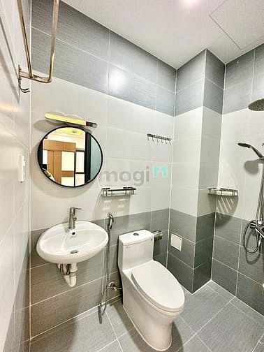 Hình ảnh Căn Hộ Studio Full NT Có Thang Máy Hầm Xe Ngay Phan Xích Long