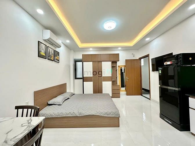 Hình ảnh Căn Hộ Studio Full NT Có Thang Máy Hầm Xe Ngay Phan Xích Long