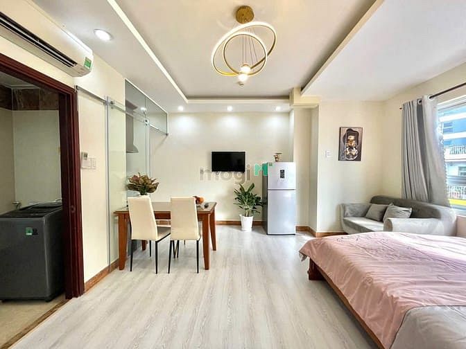 Hình ảnh Căn Hộ Studio Tách Bếp full NT Giặt Riêng thang máy ở Nguyễn Cửu Vân