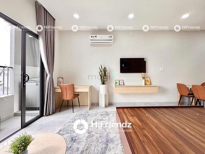 Hình ảnh Studio ban công tách bếp, máy giặt riêng, full NT cao cấp, hiện đại