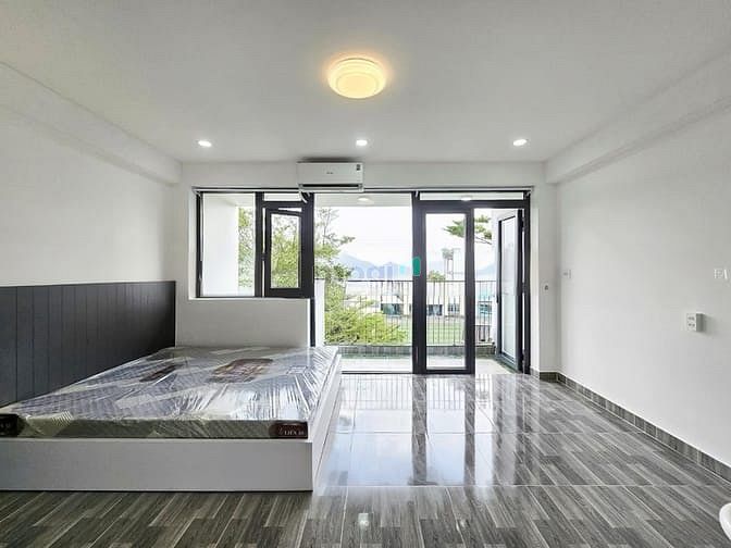 Hình ảnh Cho Thuê CHDV Đầy Đủ NT - Ban Công Thoáng - Đường số 85 Tân Quy - Q7