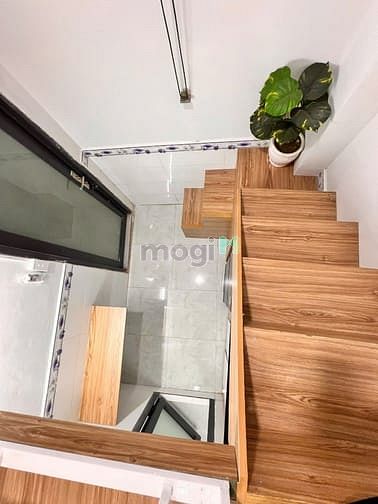 Hình ảnh STUDIO ban công gần cầu Phú Mỹ , KCX Tân Thuận