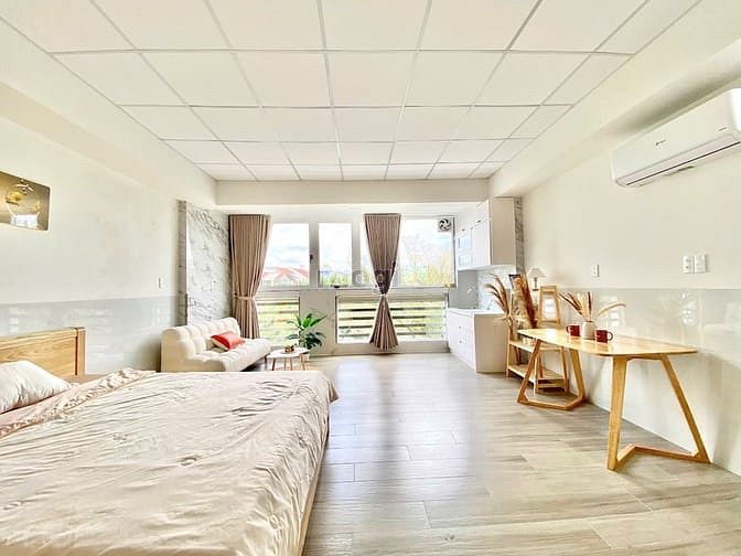Hình ảnh STUDIO ban công ( máy giặt riêng ) gần cầu Phú Mỹ , KCX Tân Thuận