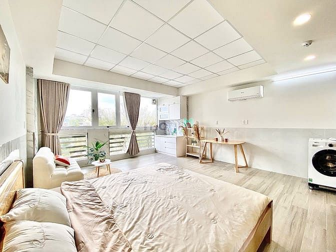 Hình ảnh STUDIO ban công ( máy giặt riêng ) gần cầu Phú Mỹ , KCX Tân Thuận