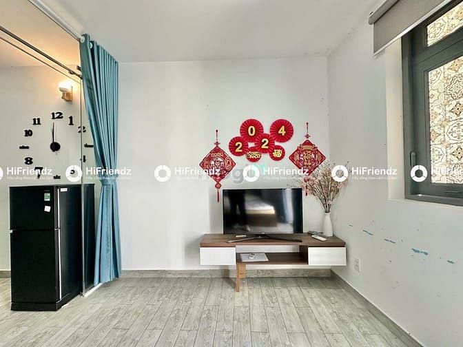 Hình ảnh 🎊 1 Phòng Ngủ Ban Công Hoàng Sa- Quận 3 , Ở được liền