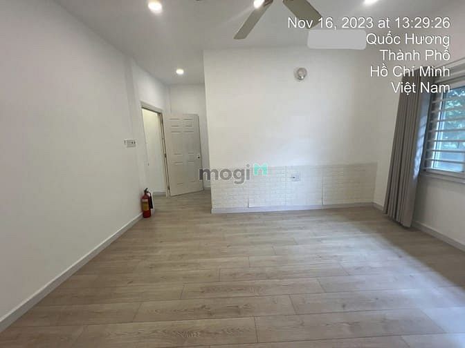 Hình ảnh Cho Thuê Biệt Thự Sân Vườn Tại Thảo Điền, Q2. Giá Thuê 3000$/tháng