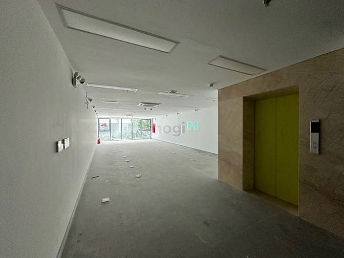Hình ảnh Cho thuê toà nhà mới 9 tầng mặt phố Châu Long - Ba Đình