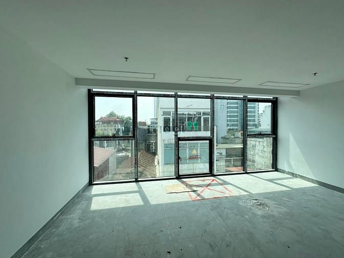 Hình ảnh Cho thuê toà nhà mới 9 tầng mặt phố Châu Long - Ba Đình