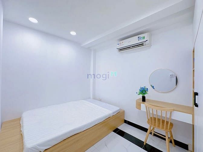 Hình ảnh 🌱Cho Thuê CCMN 2PN , Rộng 70m2 , Full NTCC , Hầm Xe Lớn , Thang Máy ✌