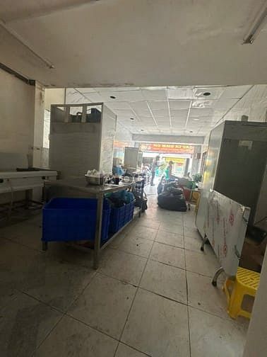 Hình ảnh Cho Thuê Nhà 2 MT Đường Phan Văn Trị, Phường 14, Quận Bình Thạnh