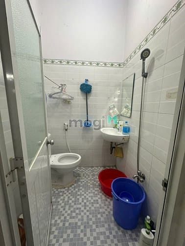 Hình ảnh Cho Thuê Nhà 2 MT Đường Phan Văn Trị, Phường 14, Quận Bình Thạnh