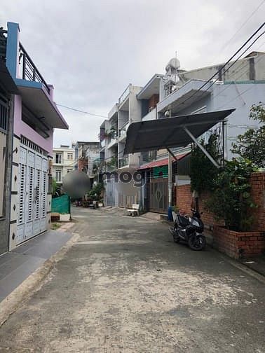 Hình ảnh 🌟 Nhà 2 tầng phú hữu, q9 ở ngay giá chỉ 3 ty 🌟