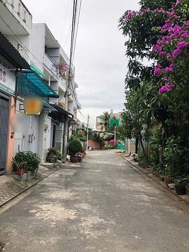 Hình ảnh 🌟 Nhà 2 tầng phú hữu, q9 ở ngay giá chỉ 3 ty 🌟