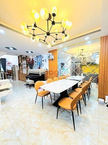 Hình ảnh 🏡🏡🏡nhà 5 tầng .KHU VIP .phạm văn chiêu p14