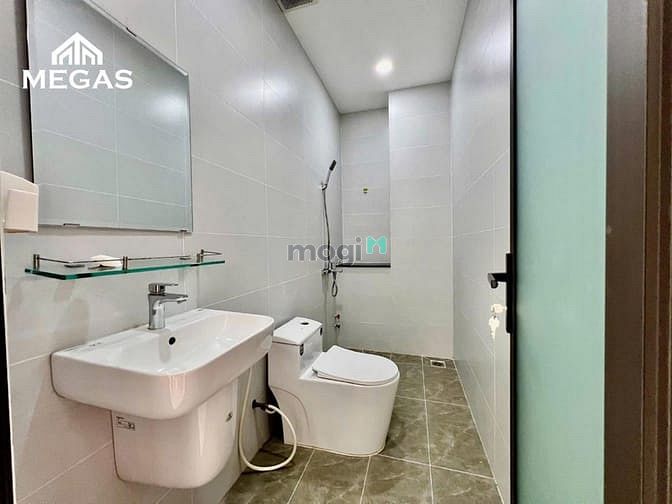Hình ảnh Cho Thuê Căn Hộ_Ko giới hạn người ở ngay Ngã tư Ung Văn Khiêm