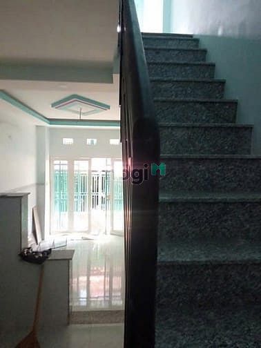 Hình ảnh BÁN nhà hẻm 2m p7 q8 đang cho thuê 4tr chỉ 2,1ty