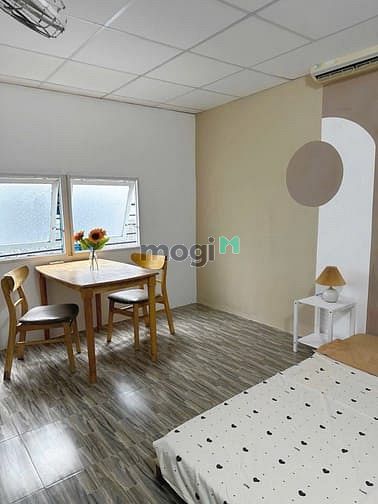 Hình ảnh Nhà mới Studio Full nội thất - tách bếp