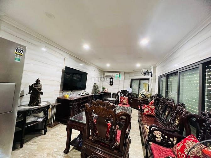Hình ảnh Bán nhà mặt phố Linh Lang, 100m 7 tầng, thang máy, kinh doanh ngay