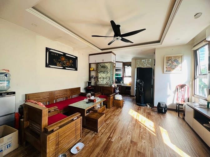 Hình ảnh Bán nhà mặt phố Linh Lang, 100m 7 tầng, thang máy, kinh doanh ngay