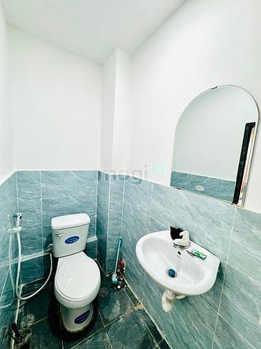 Hình ảnh Mb6623 nạp rút nhanh chóng full nội thất phòng studio cửa sổ hành lang view kính