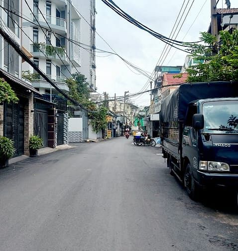 Hình ảnh 10m ra MT Phan Văn Trị, Bình Thạnh, DT khủng 110m ( 5x25), sổ CN đủ