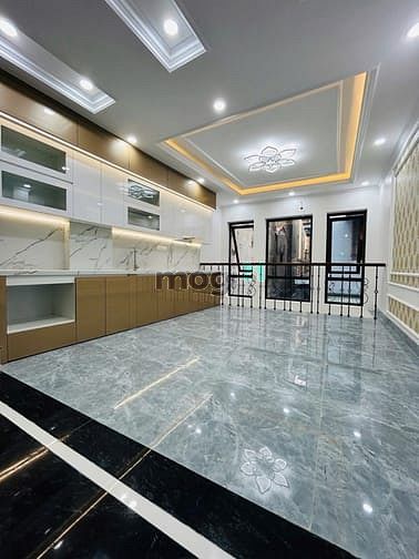 Hình ảnh Siêu phẩm Tây Sơn-Thang Máy-Mới King koong đón Tết