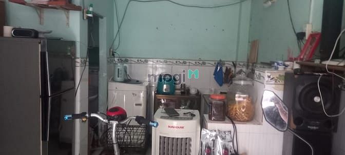 Hình ảnh P. Bình Chiểu gấp giảm 700tr còn 2.25 tỷ, HXH, nhà c4 54m2, SHR.