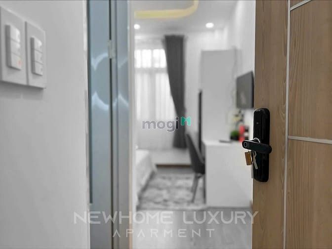 Hình ảnh Cho Thuê Căn Hộ Giá Rẻ Ngay Ngã Tư Hàng Xanh