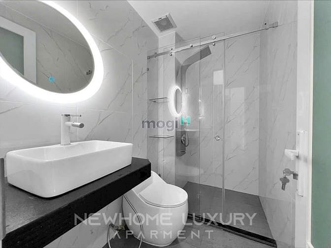 Hình ảnh Cho Thuê Căn Hộ Giá Rẻ Ngay Ngã Tư Hàng Xanh