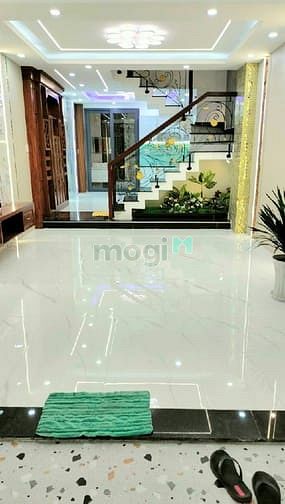 Hình ảnh bán nhà 5 tầng đường phạm văn chiêu p13