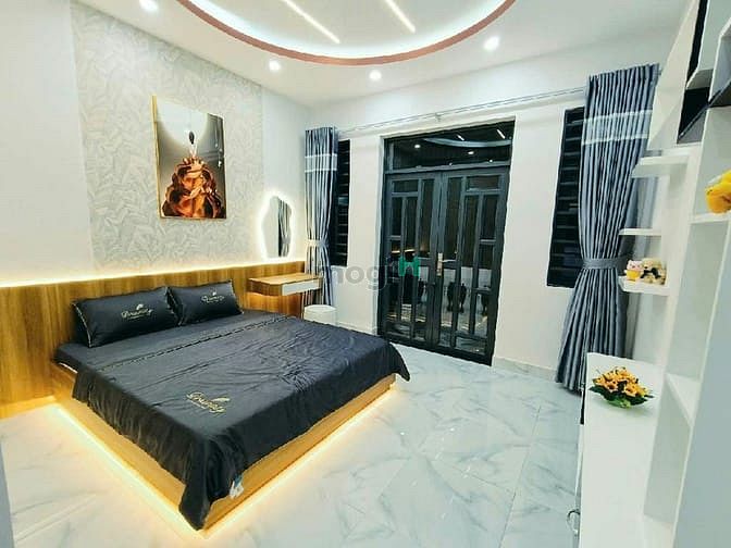 Hình ảnh bán nhà 5 tầng đường phạm văn chiêu p13