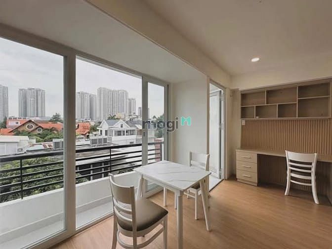 Hình ảnh Mb6623 nạp rút nhanh chóng Studio Ban công - Nội thất Sang Trọng - Cửa sở lớn gần Trần Não